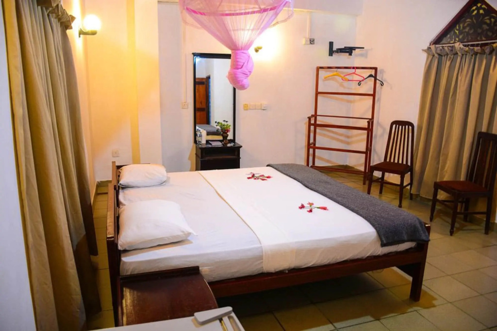 Shanthi Beach Resort
