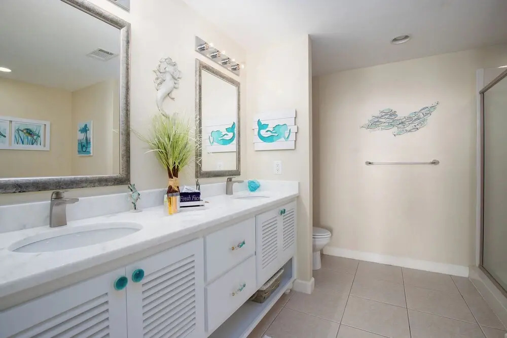 Water Park On-site! 2 Beachfront Master Suites! Corner Balcony Views!