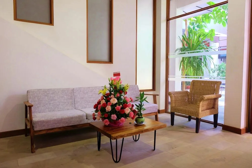 Frangipani Fine Arts Hotel
