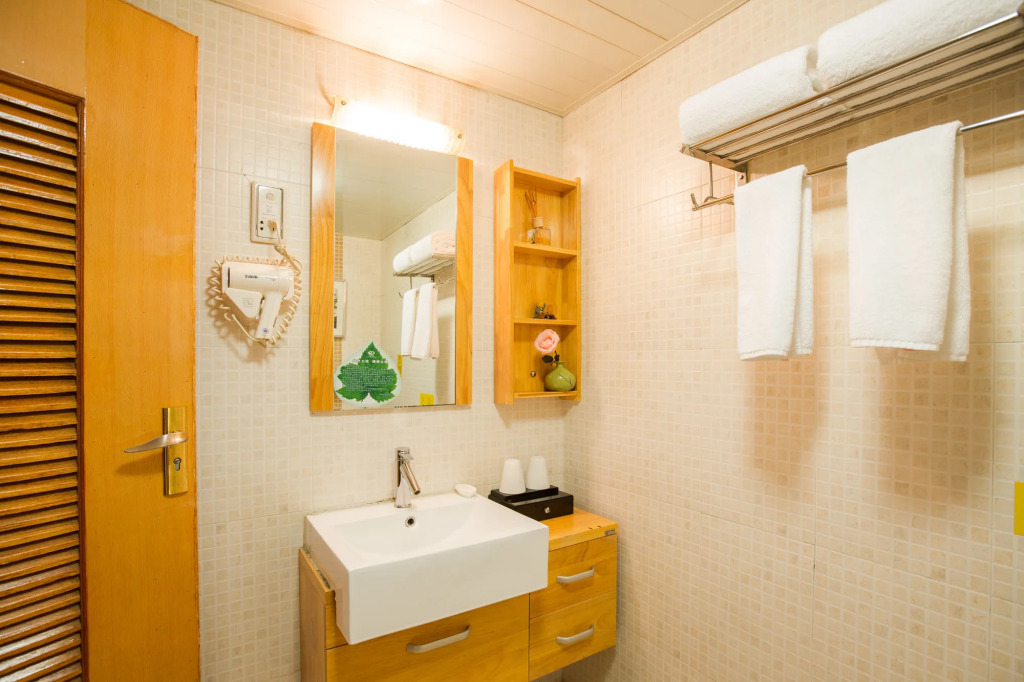 Chengdu Taiji Business Hotel