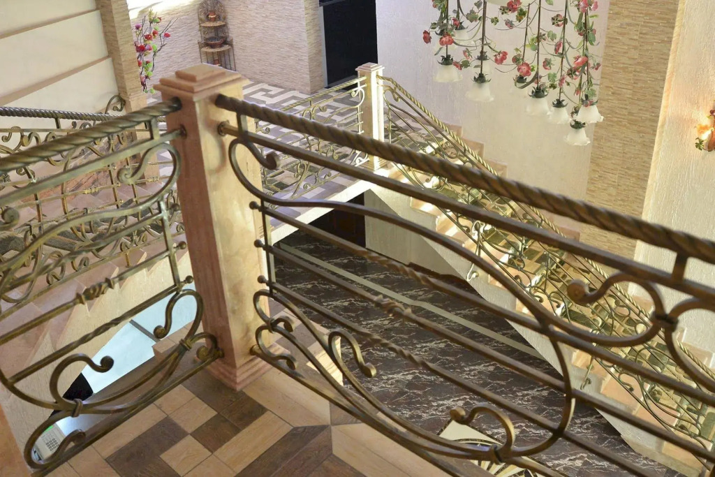 Отель Lux Palace