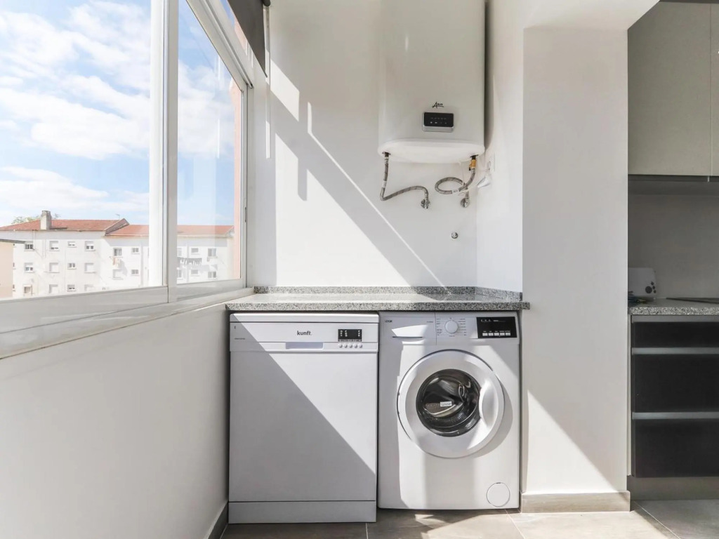 Vita Portucale | Almada Balcony