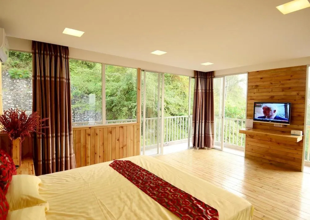 Yangshuo 9 Time Hotel