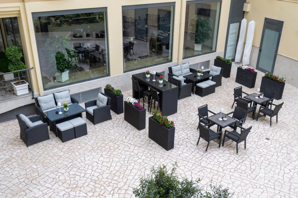 Hotel Auditorium