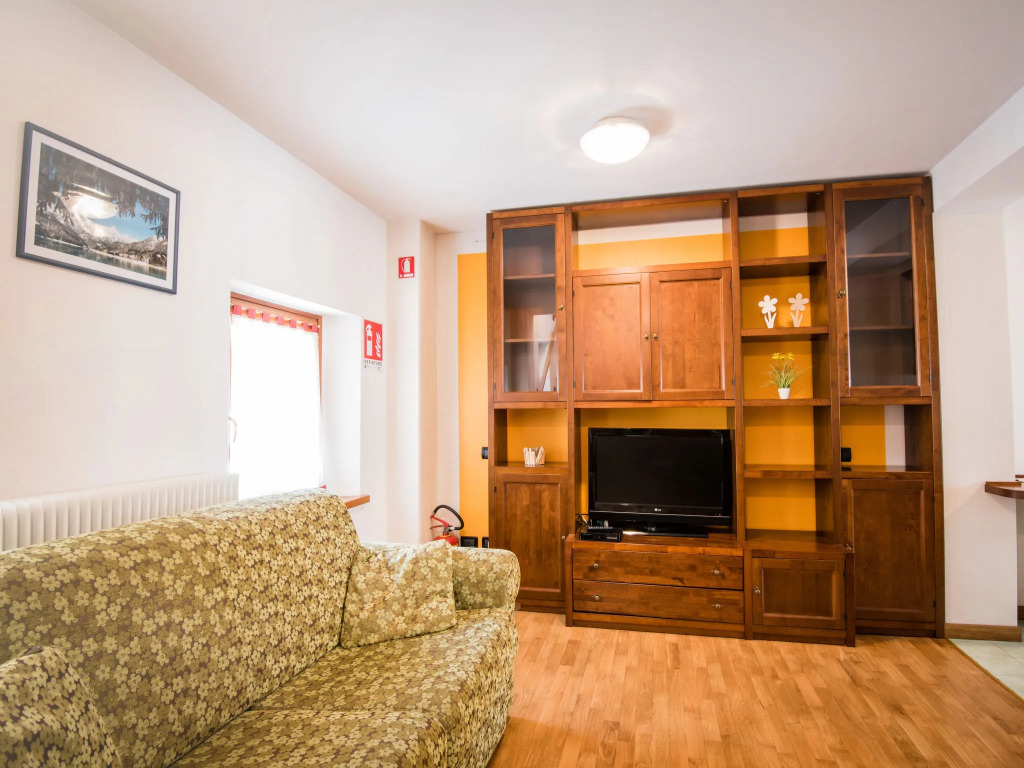 Apartment Albergo Diffuso - Cjasa Fantin by Interhome