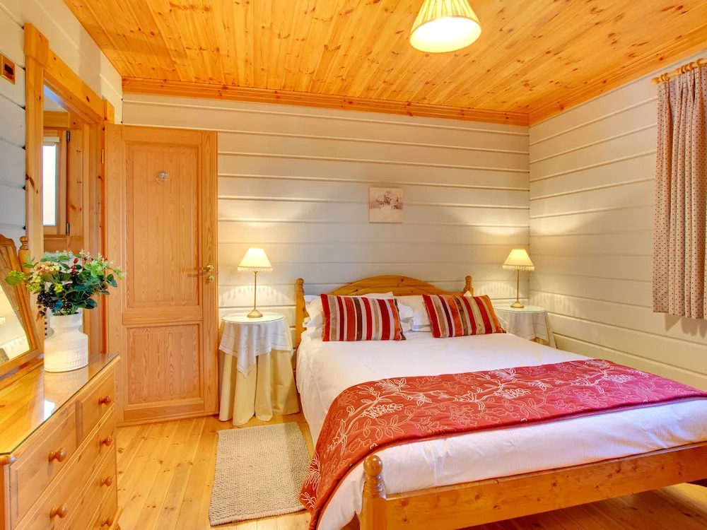 Apple Tree Lodge