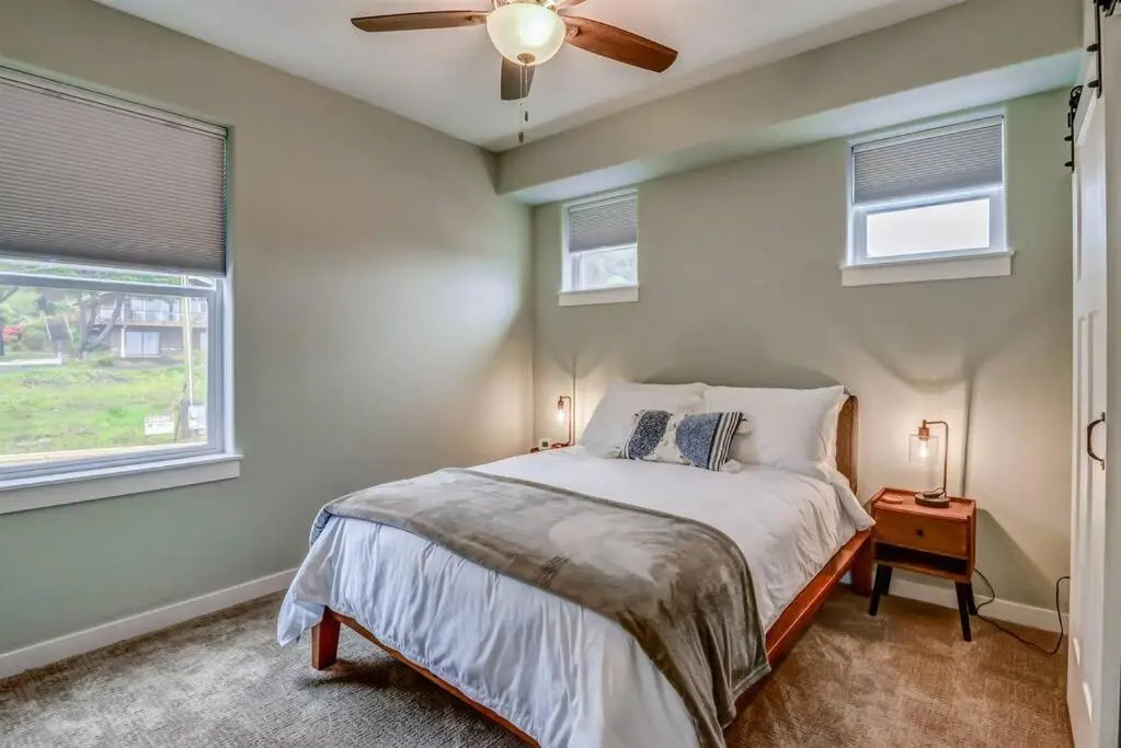 NEW Tri-Level Home with Ocean View and 3 En-Suite Bedrooms!