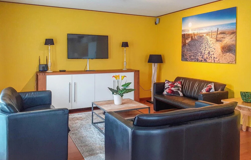 3 Bedroom Nice Home In Heinkenszand