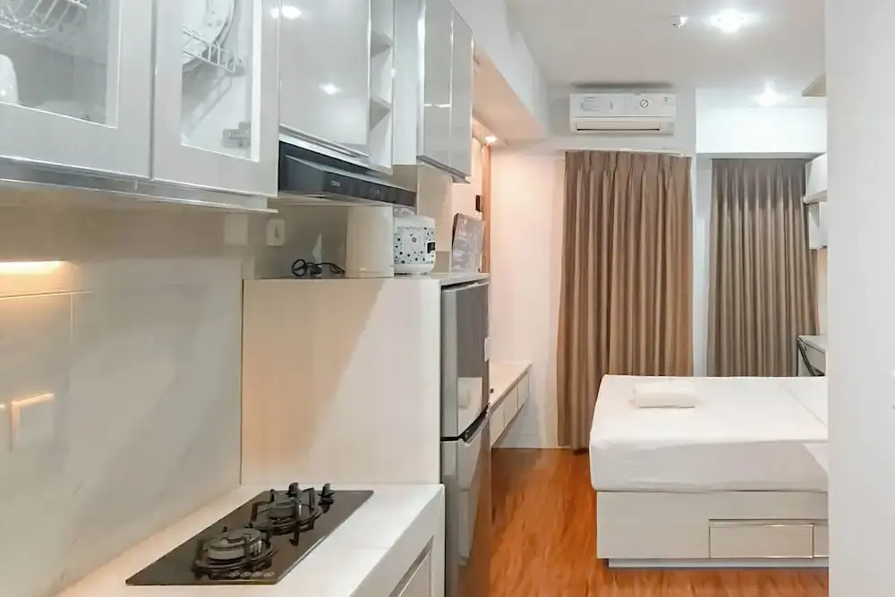 Cozy Living Studio At Apartment Delft Ciputra Makassar