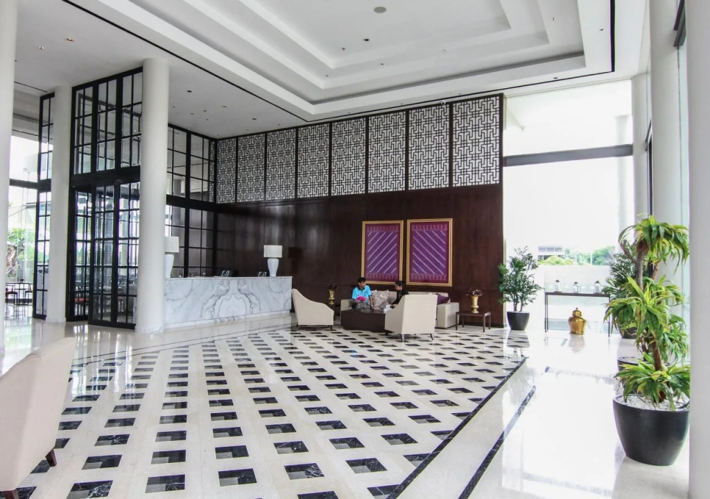 Premier Place Surabaya Airport