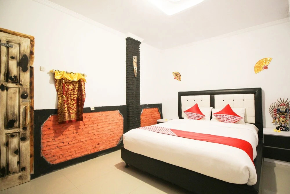 OYO 1115 Villa And Resto Kubu Selem Etnik Bali