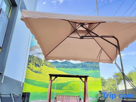 Narati Morning Courtyard Homestay (Nalati Scenic Area)
