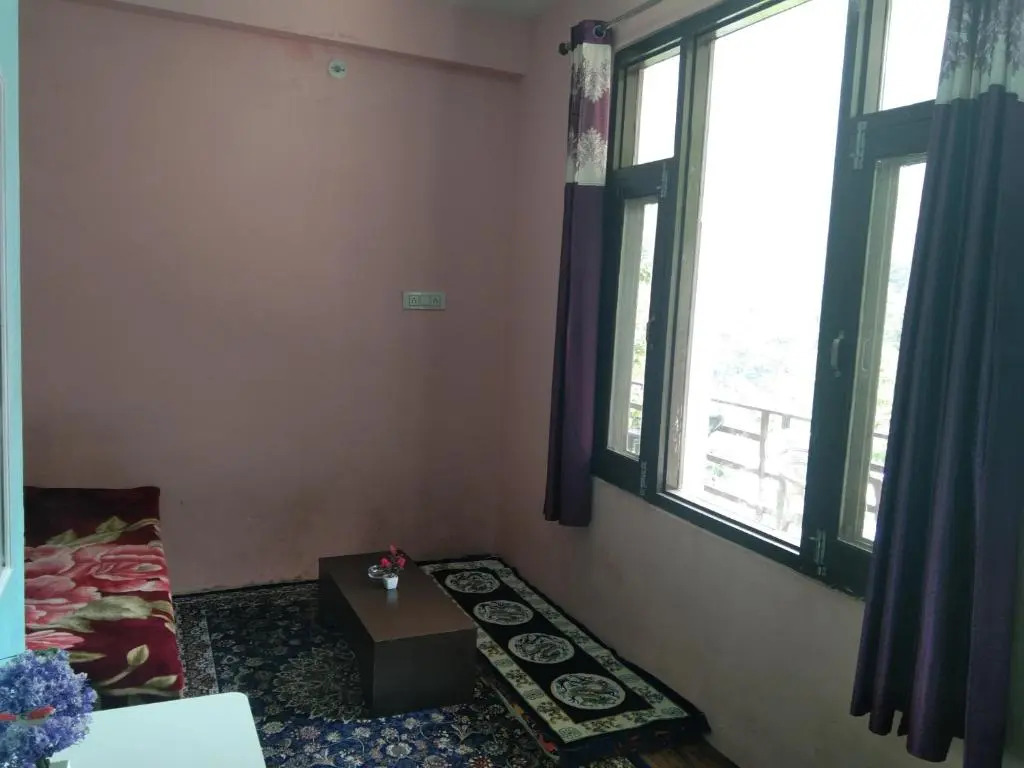 Kasolview Homestay and Peace Inn Cafe