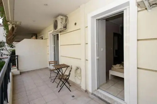 Apartment & Parking 100m Kerameikos Metro