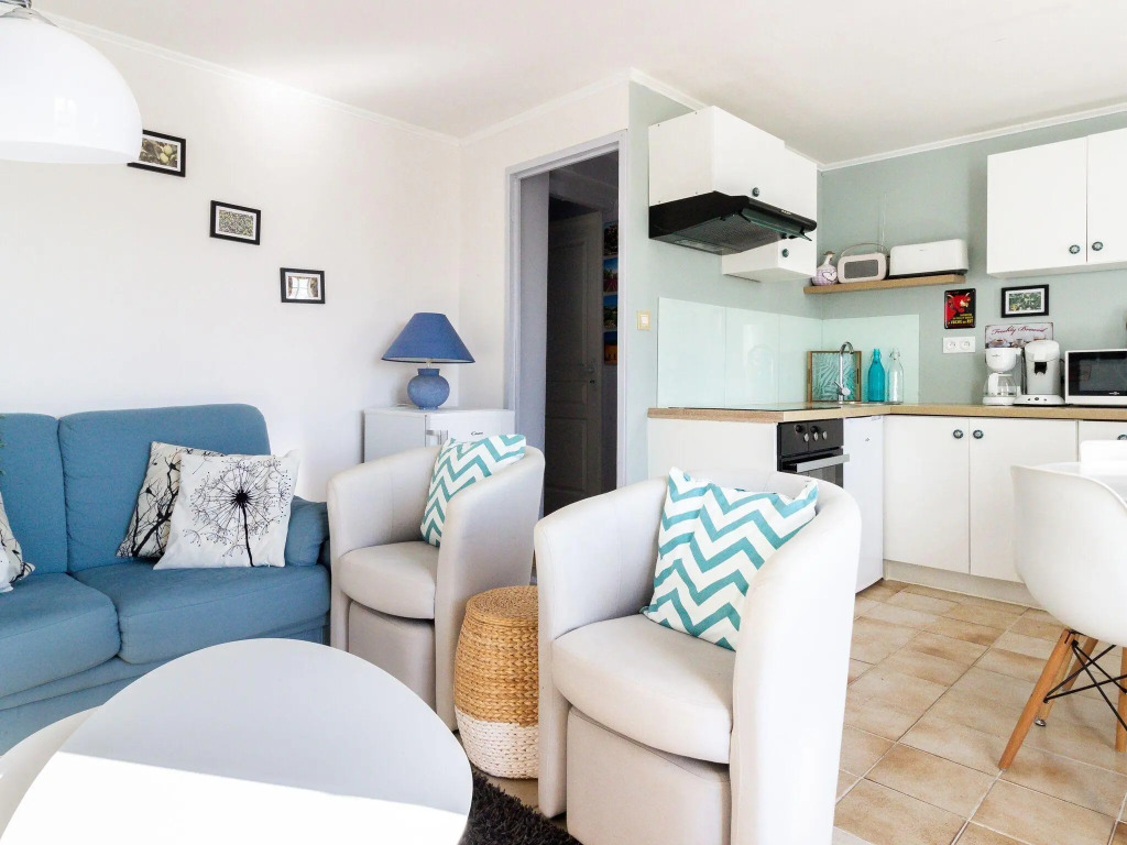 Lush Villa in Gargas with Private Swimming Pool