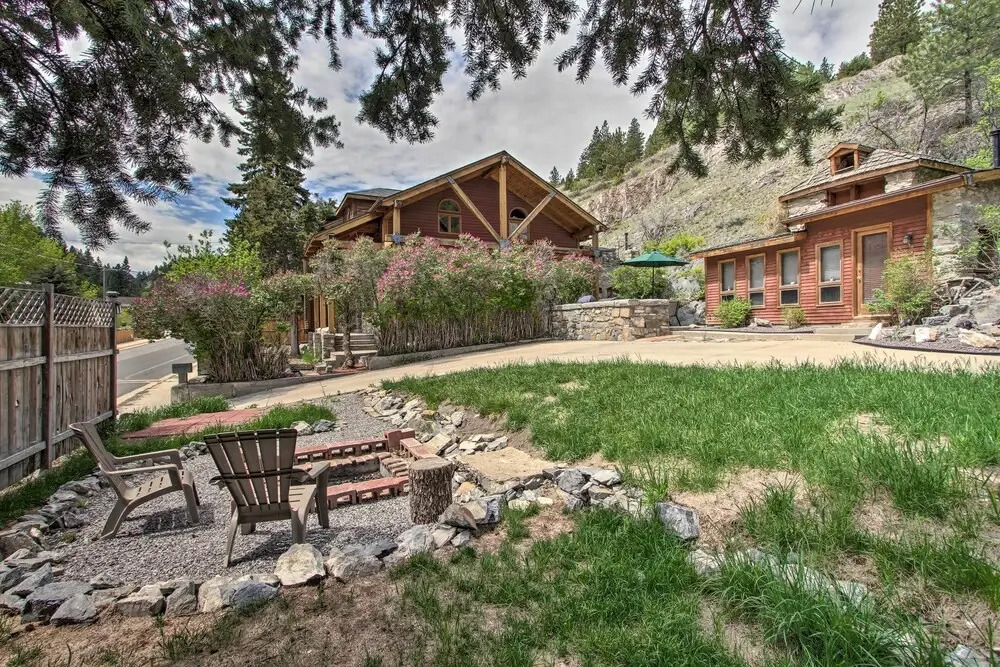 Historic Helena Retreat - Near Dtwn & Mt Helena!