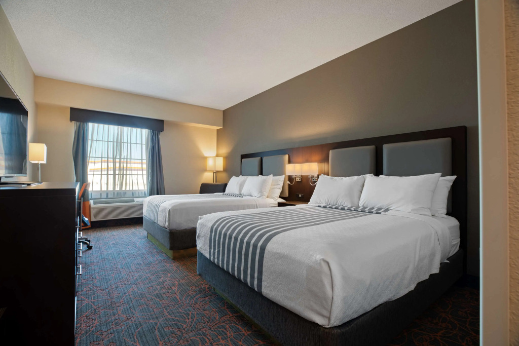 Best Western Plus Executive Inn