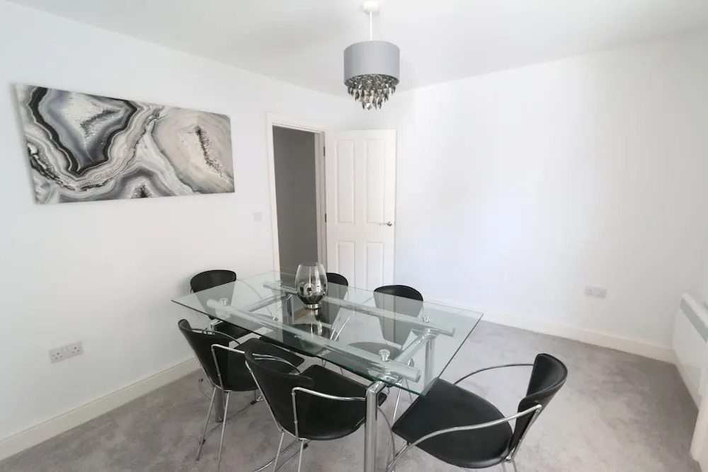 Luxury 2-Bed Flat Central Ipswich Parking