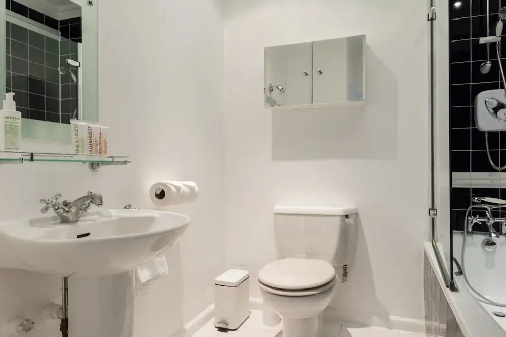The South Kensington Place - Modern Bright 4bdr Townhouse