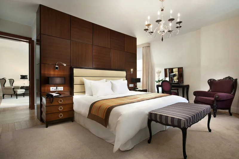 Grand Hotel Vilnius, Curio Collection by Hilton