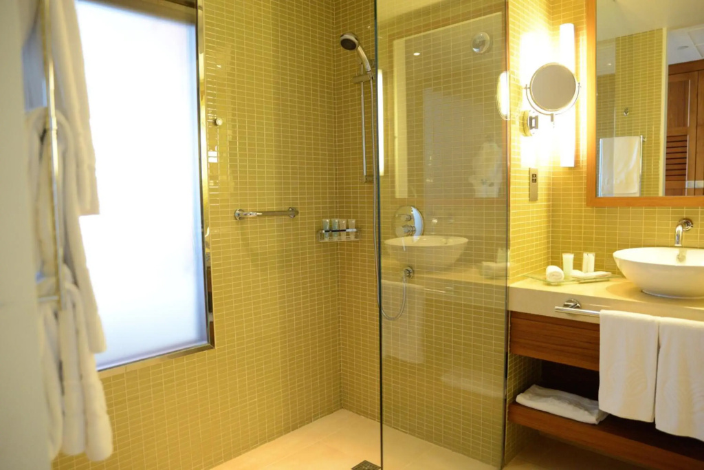 Yas Plaza Marina by IHG