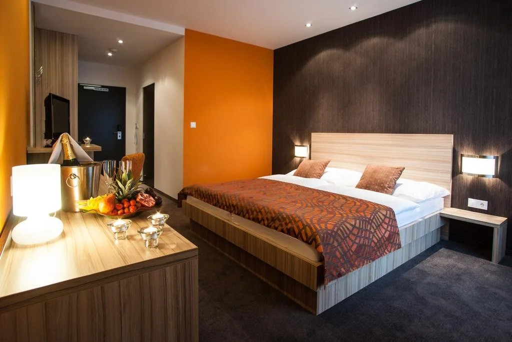 Hotel TENIS