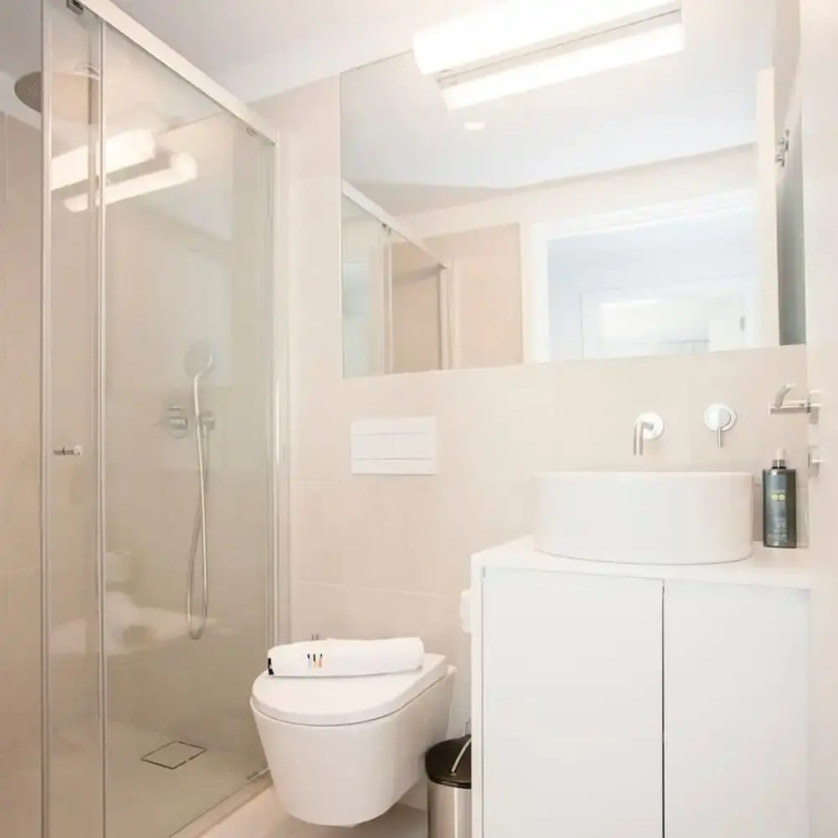 Liiiving in Porto-modern Glam Rooftop Apartment