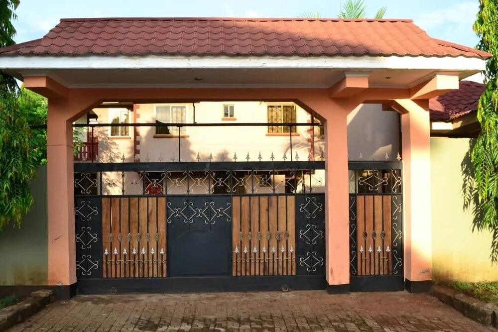 Maresi Luxury Hotel