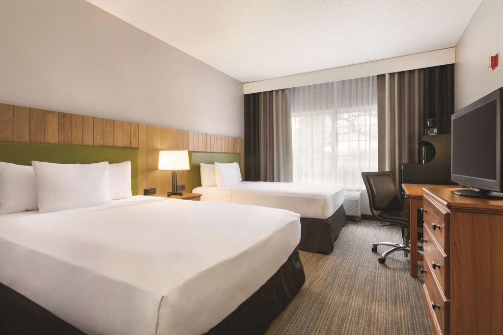 Отель Country Inn & Suites by Radisson, Springfield, OH