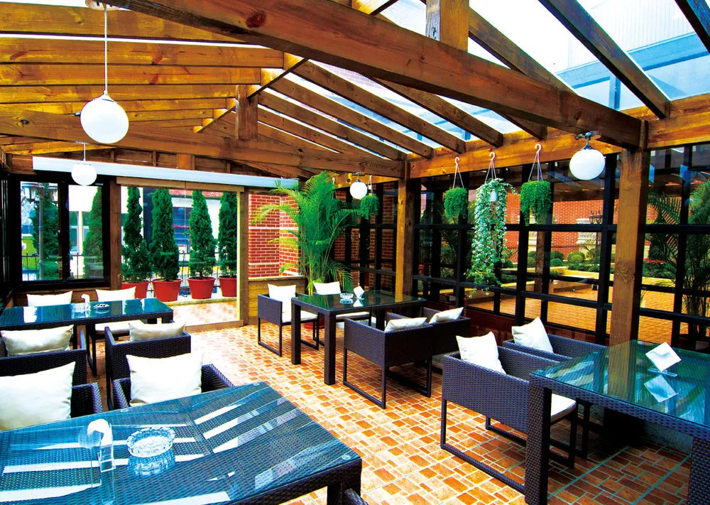 F Hotel - Sanyi - pet-friendly