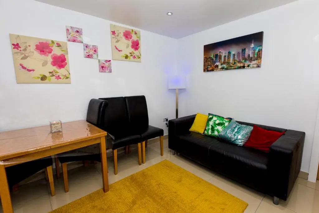Comfortable stay in Shirley, Solihull - Room-2