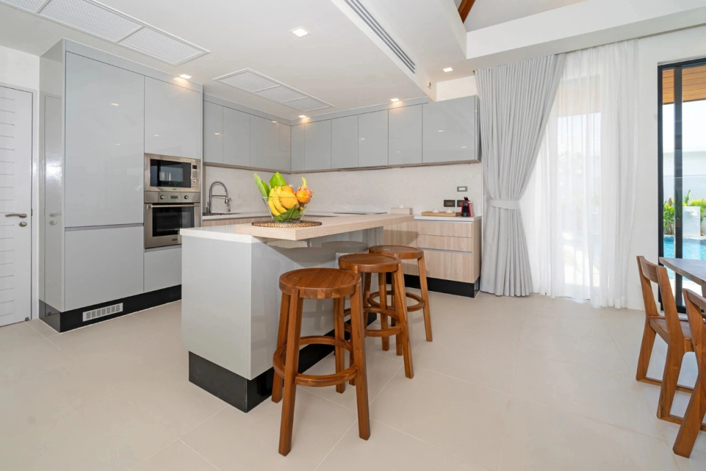 Вилла Anchan 4BR Signature Pool Tropical Excellent Choice