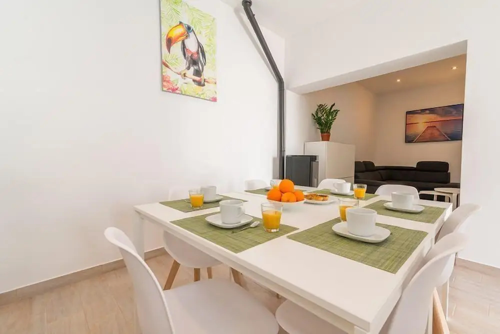 Cozy Fuseta Townhouse With Terrace & Roof Solarium, 5min to Beach