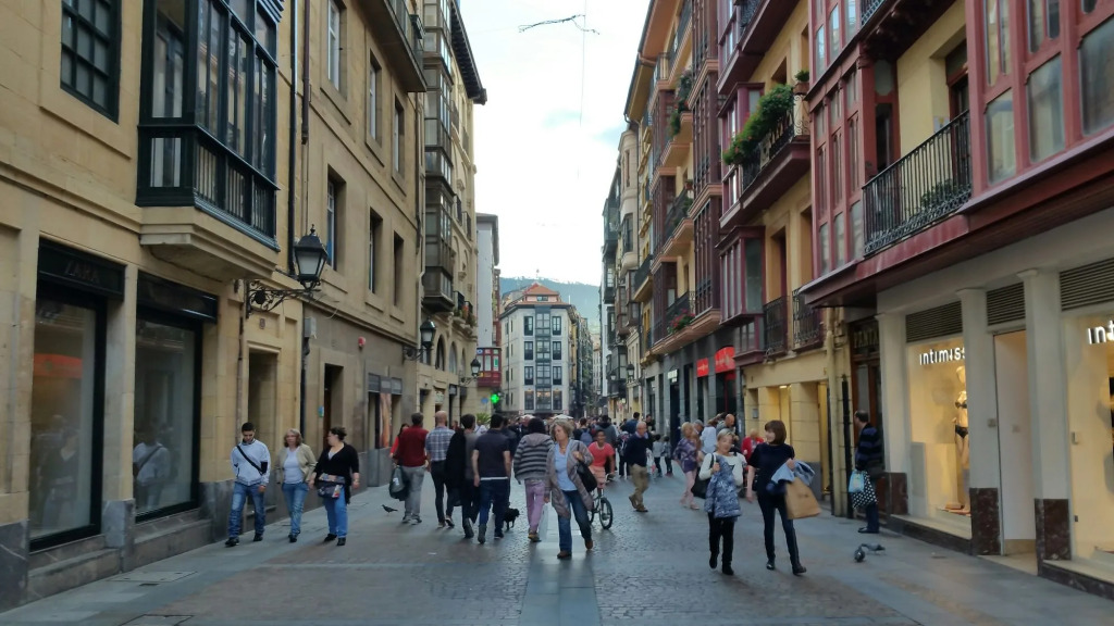 Casual Serantes Bilbao