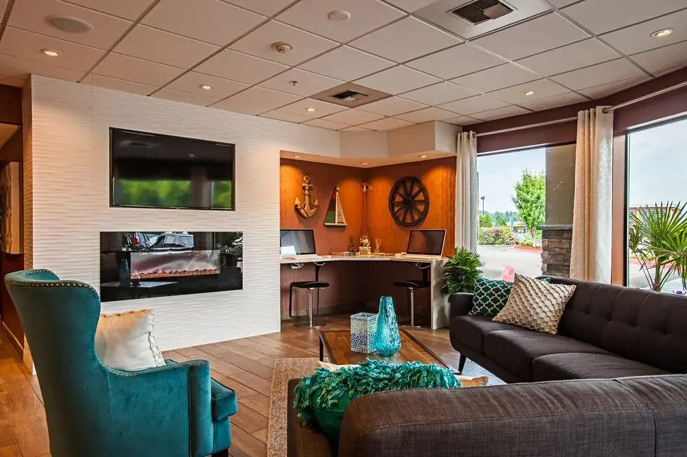 Quality Inn & Suites Pacific Seattle