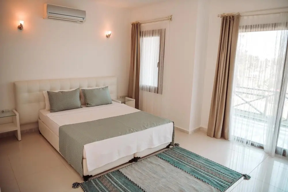 Amore Boutique Hotel