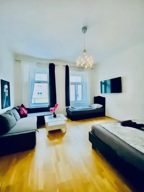 2BR Apartment Close to Stadthalle