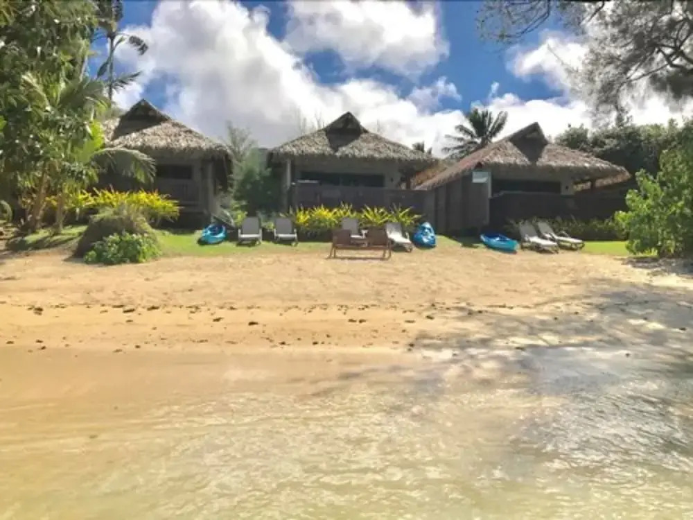 Muri Shores