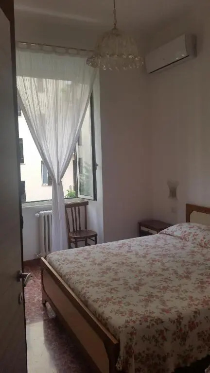 Termini Station apartment AI DUE CORTILI presso le mura aureliane