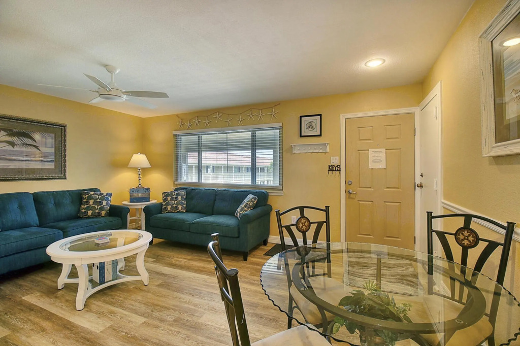 Courtyard #218 in Port Aransas