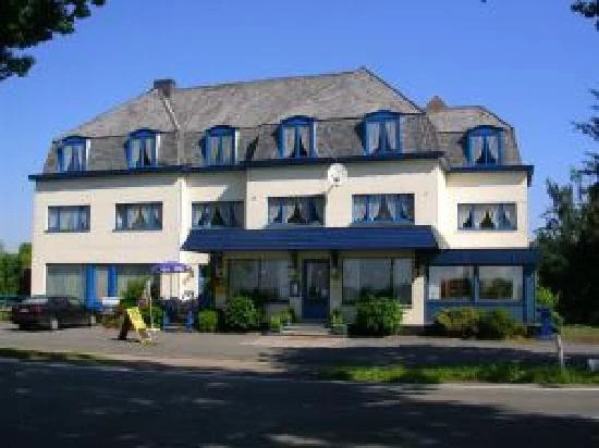 Logis Rostune