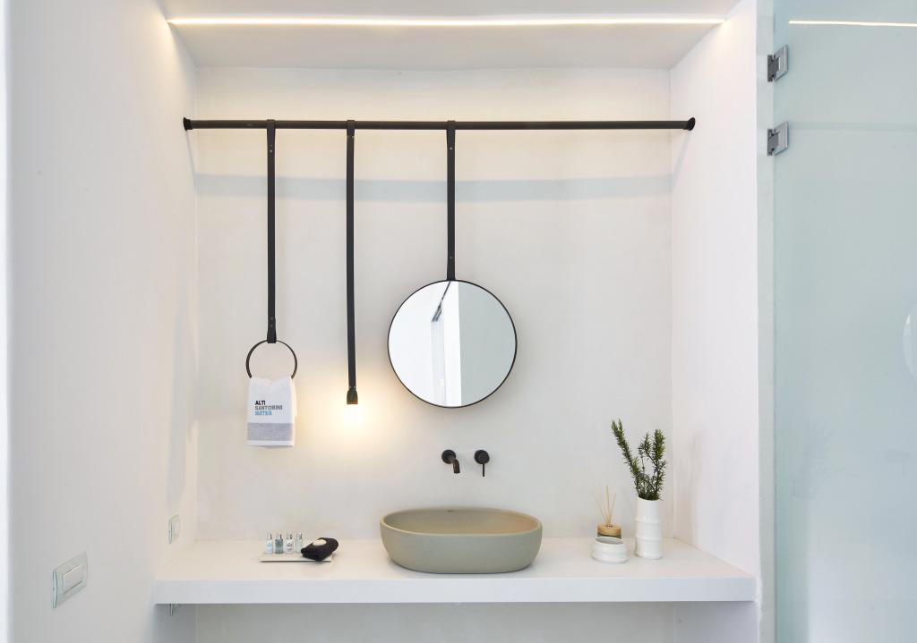 Alti Santorini Luxury Suites