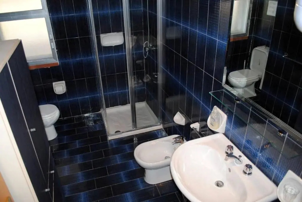 Apartment in villa Mede 1st floor - Swimming pool - Exclusive - wi-fi