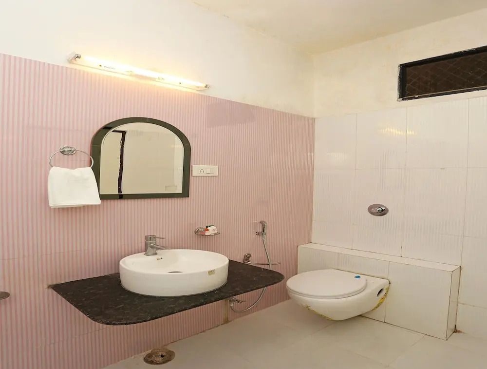 OYO 3095 Hotel Jai Mahal