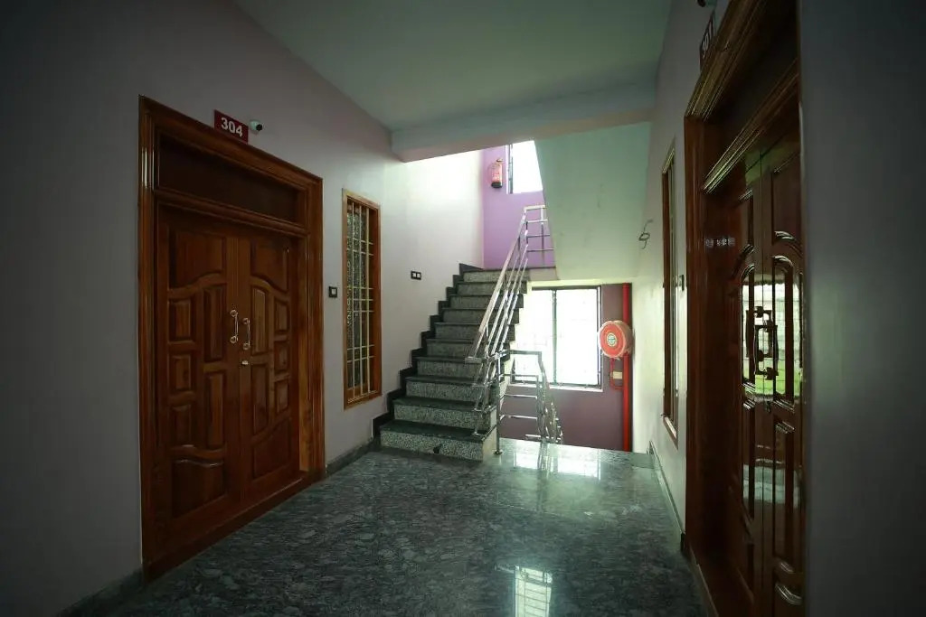 Royal Casttle Residence