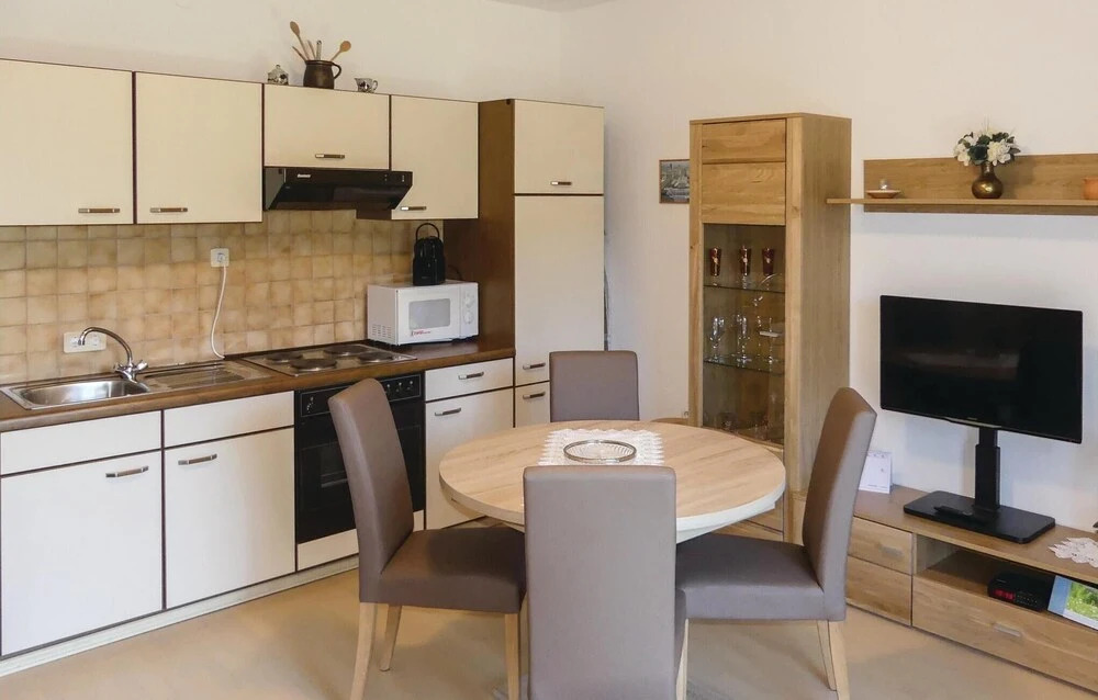 Stunning Apartment in Sattendorf With 1 Bedrooms, Wifi and Outdoor Swimming Pool