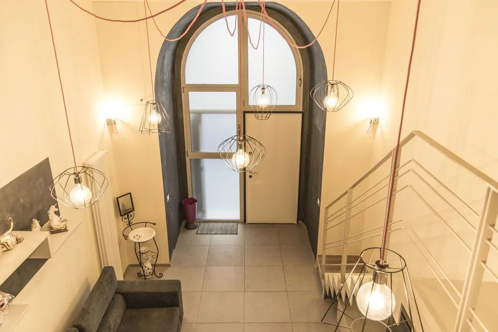 N12 Design Accomodations Alcova 75