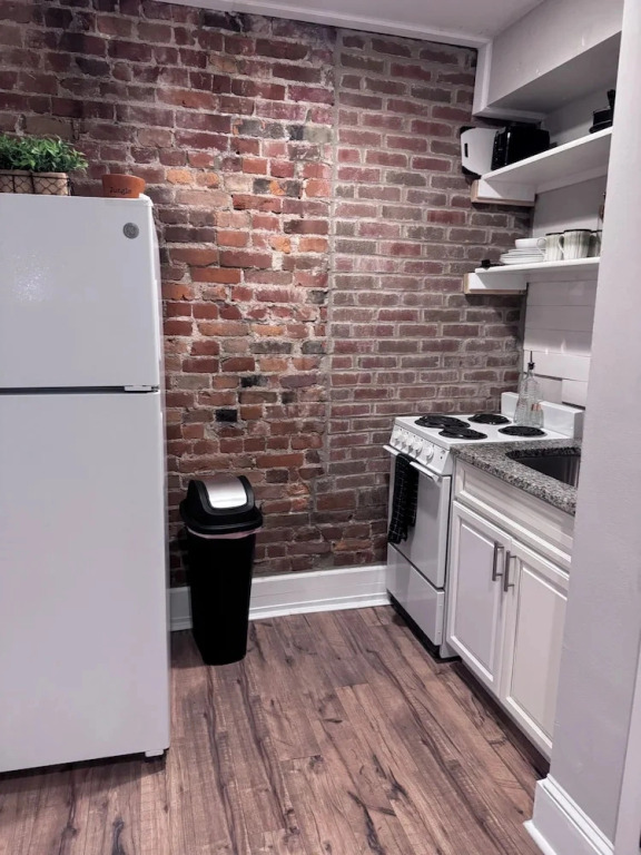 Jungle House Studio Suites   Short North & Convention Center