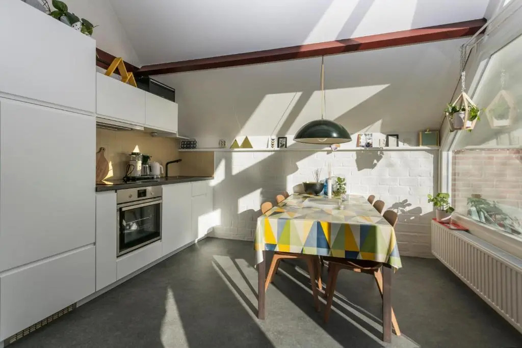 Bungalow Jonkerstee 81 - Ouddorp near the beach with big garden - not for companies