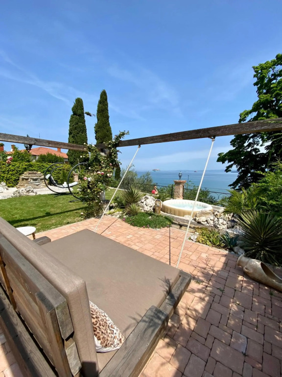 SunVilla